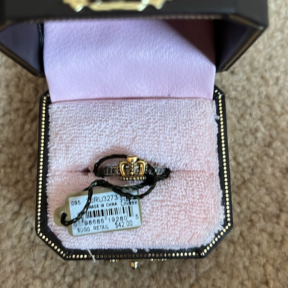 Brand new juicy couture crown ring size 6 - Picture 2 of 4